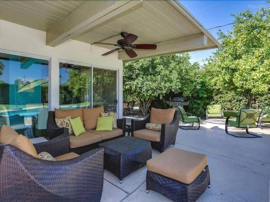Serene 4 Bed 3 Bath Heated Pool Natural Backyard Heart Of Παλμ Σπρινγκς Εξωτερικό φωτογραφία