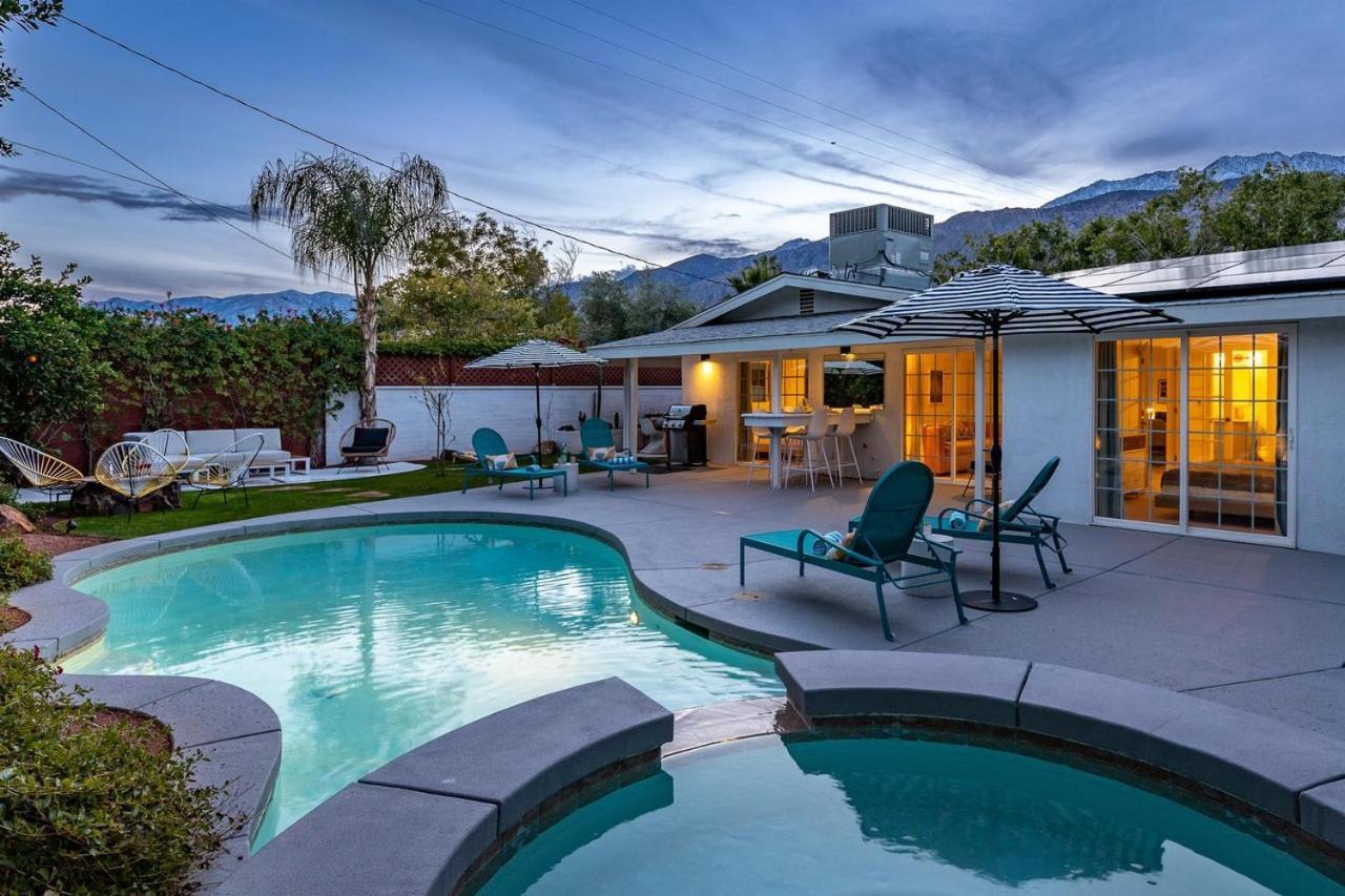 Serene 4 Bed 3 Bath Heated Pool Natural Backyard Heart Of Παλμ Σπρινγκς Εξωτερικό φωτογραφία